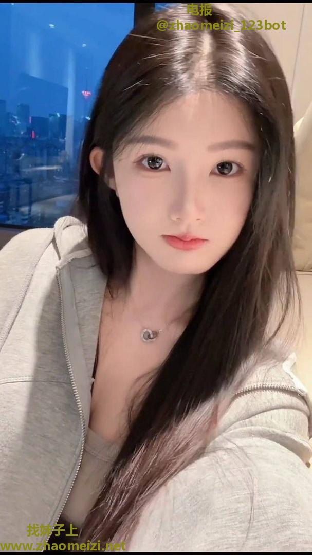 粉嫩丰满小孩姐