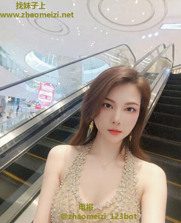 性瘾欲女柯柯女神