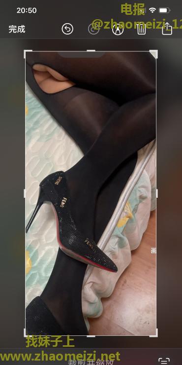 滨海大胸小姐姐