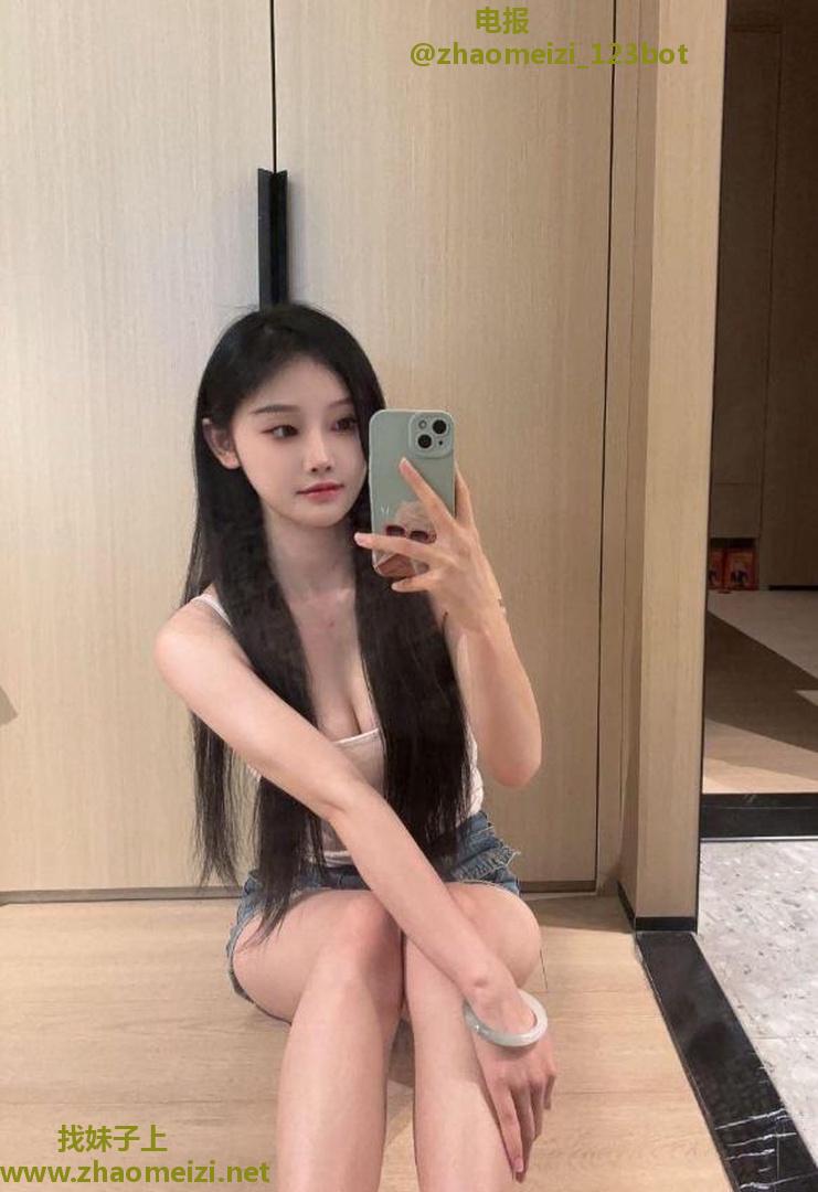 福州颜值丫霸的纯欲女神 