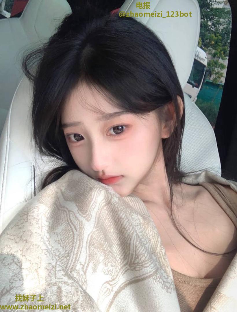 叫床很骚敏感小妹