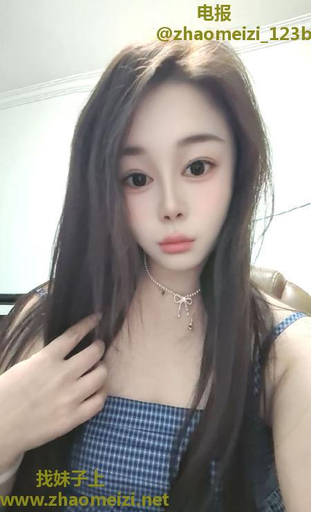 服务型美少妇