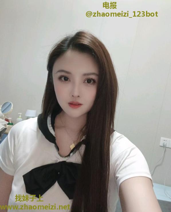 宝安性感李一桐