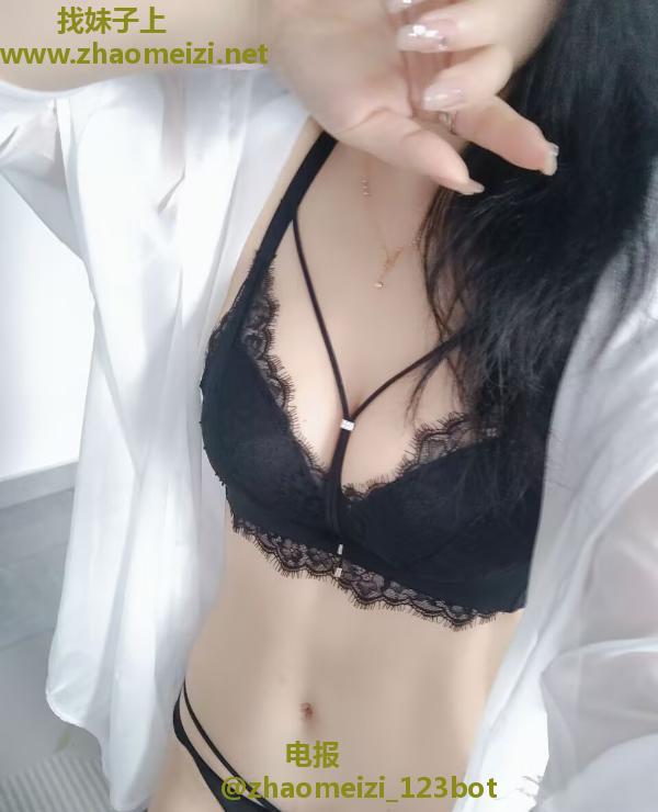 制服御姐青青