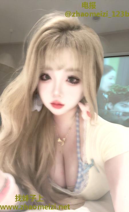 波霸美女媛媛