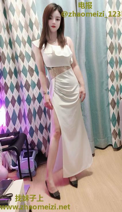 性感少妇小燕子