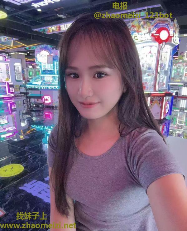黄埔女友感老师