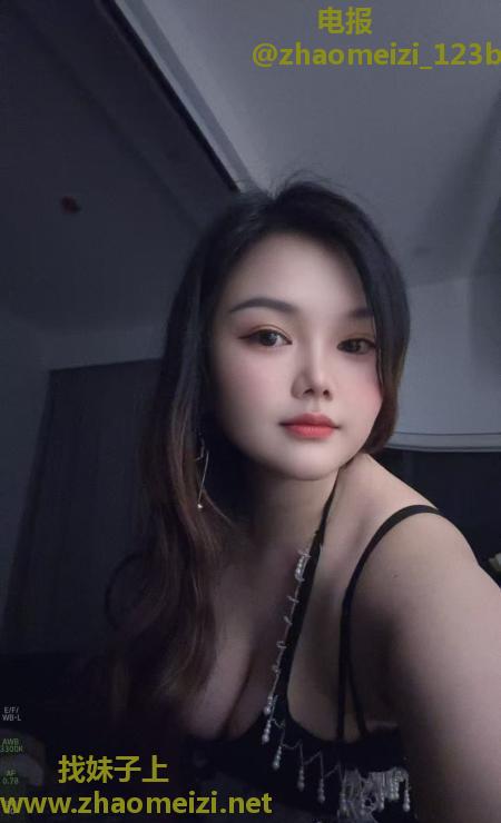 肥臀大奶e妹