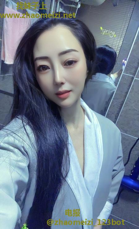 服务系御姐野玫瑰