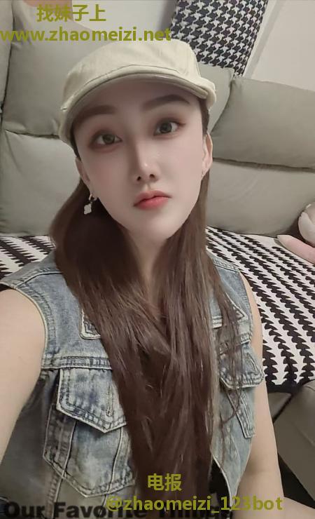肥臀大奶骚少妇