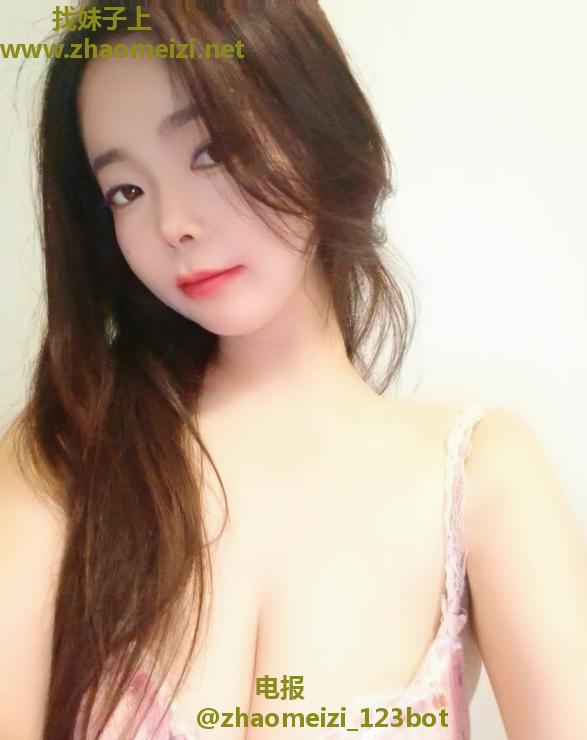 返食巨乳姐姐糖糖