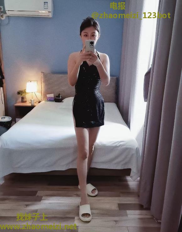 翘臀暖妹小曼在姑苏