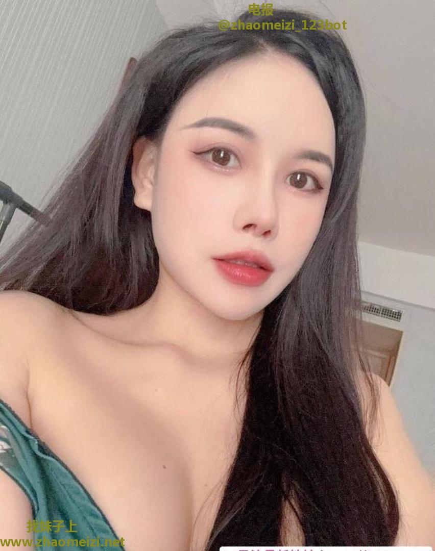 紧致邻家小妹