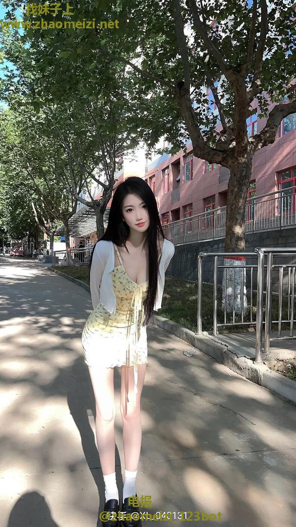 哈市粉嫩风骚妹子