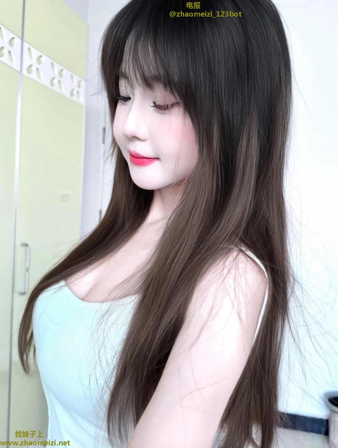 兼职性感小妹？