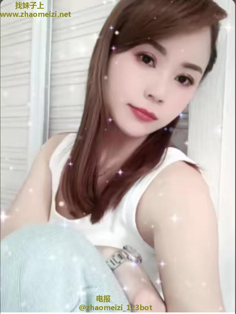 粉嫩妹妹骚气十足