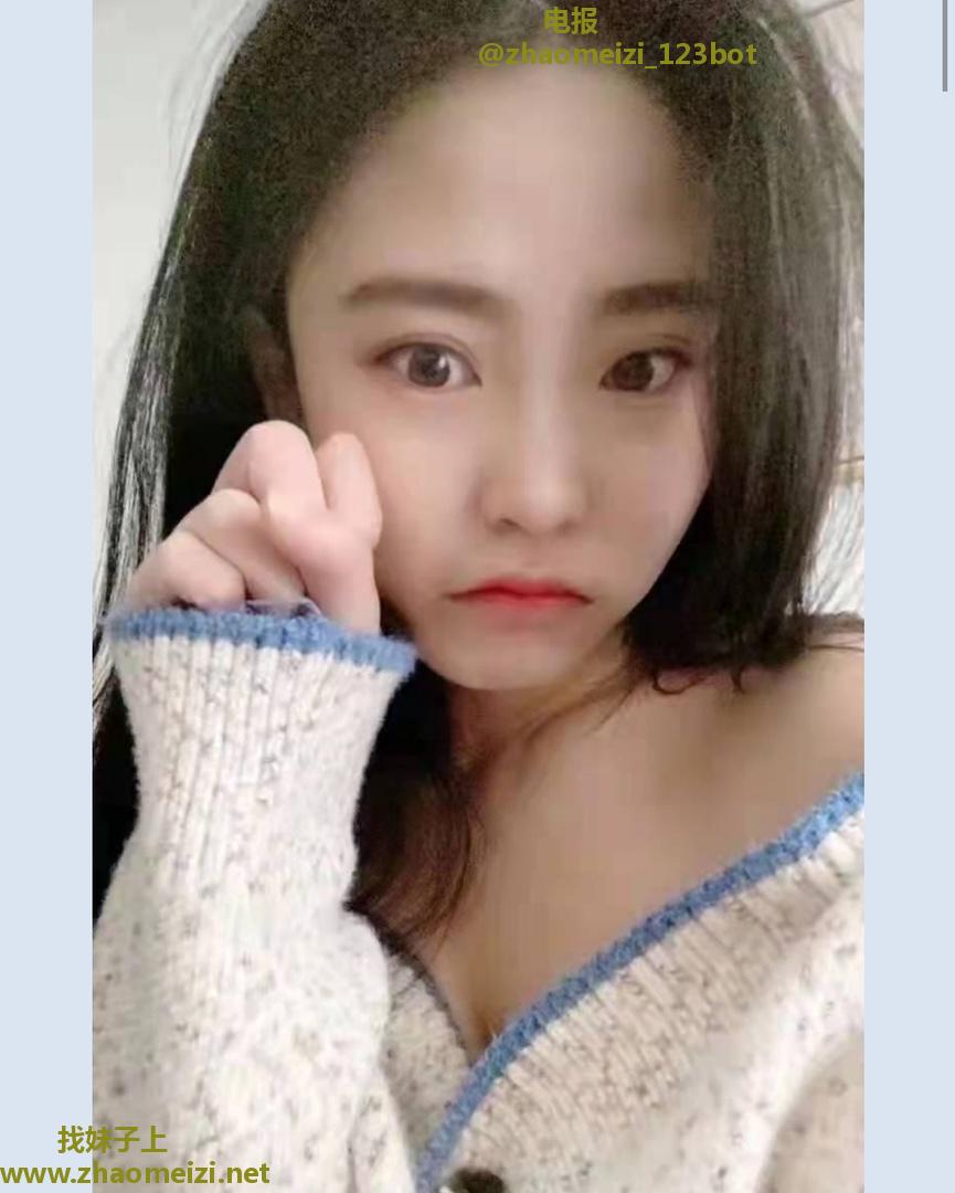 看着照片小，真人挺高