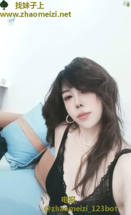 六合风骚熟女