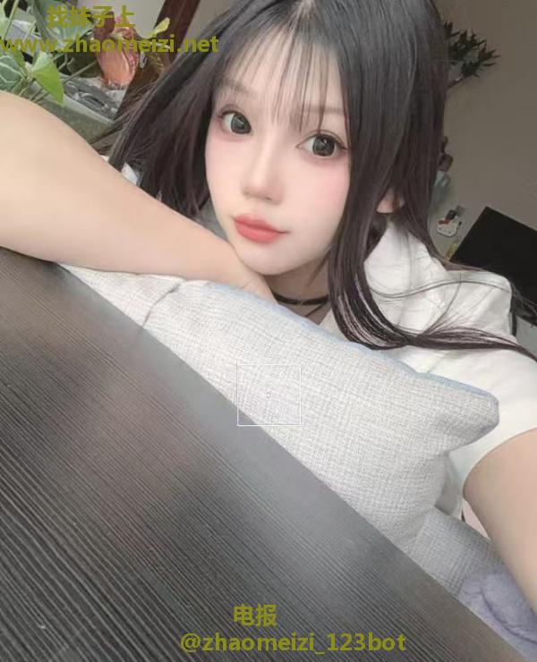 人美声甜的长腿小姐姐
