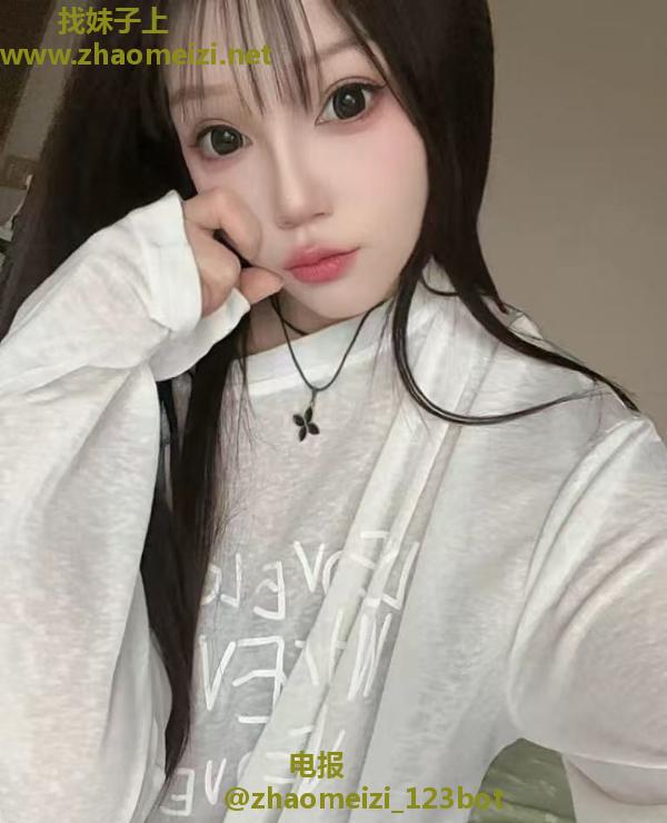 人美声甜的长腿小姐姐