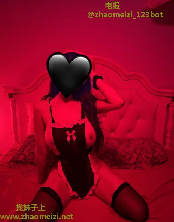 马达臀女友小雯