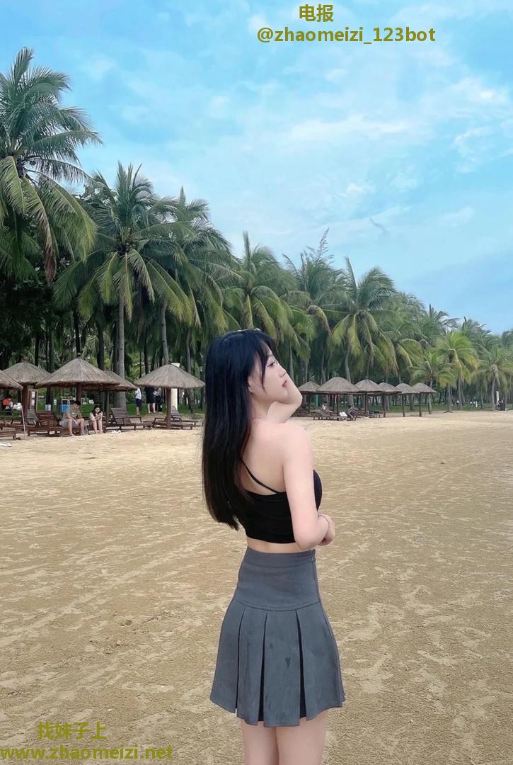 三墩居家少女