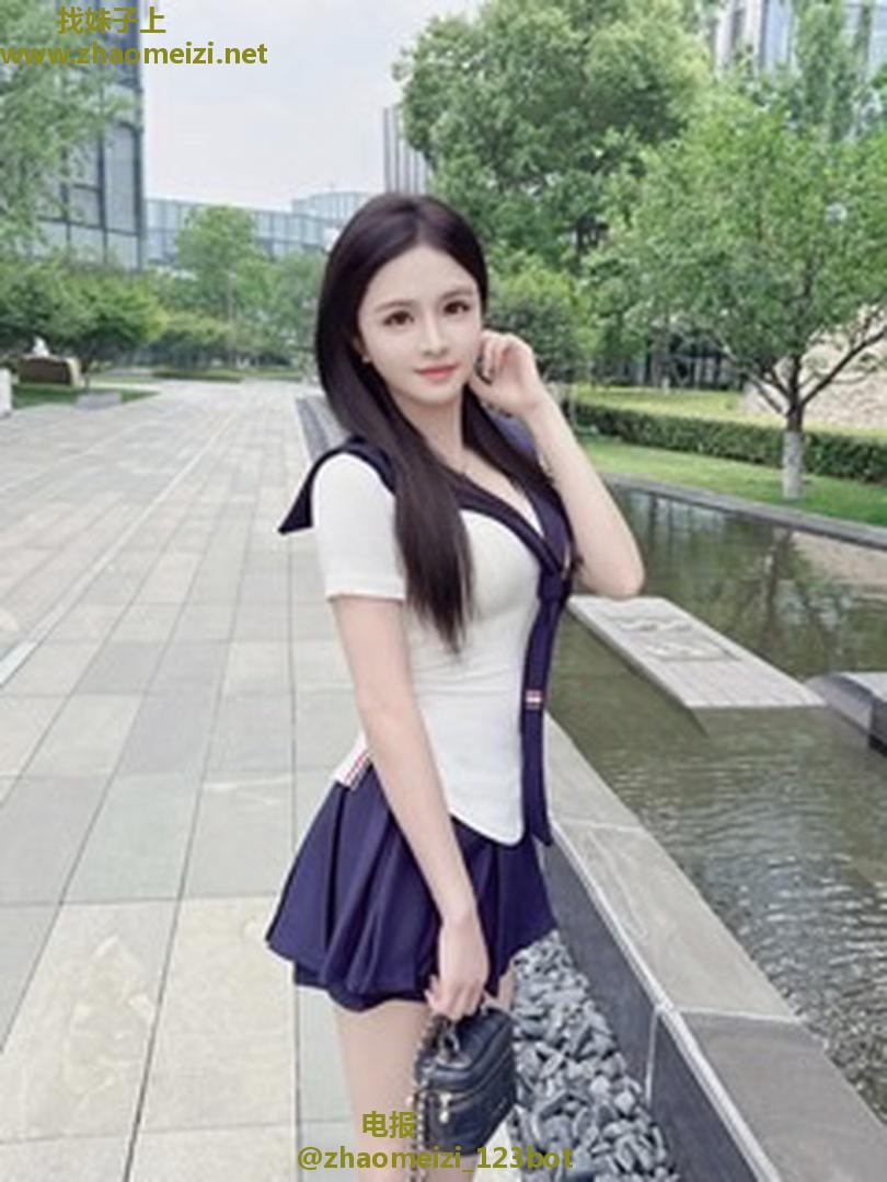 南京有房兼职小姐姐