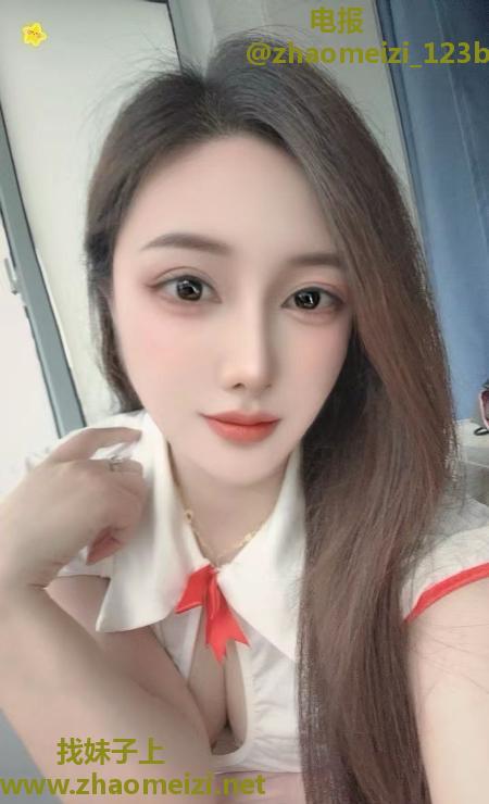 肤白貌美性感妹纸