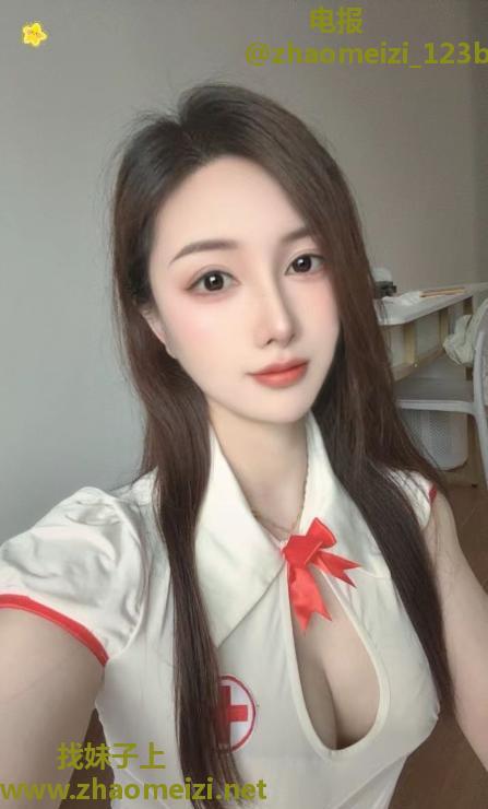 肤白貌美性感妹纸