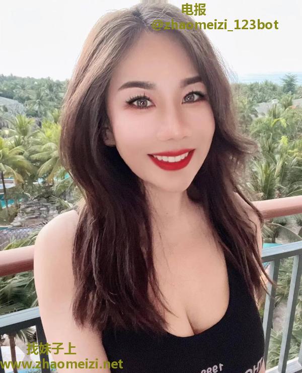 上城性感制服温柔妹子