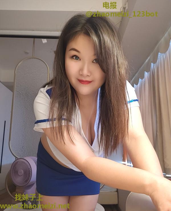 微胖丰乳少妇晓梦