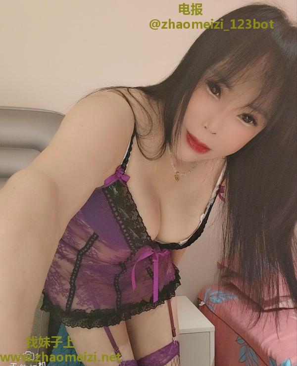 三通后门少妇