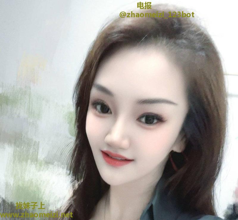 三通大胸熟女水姐