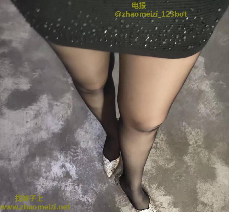 义乌贝村御姐