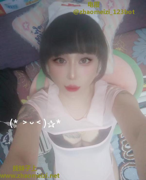 侧入后入少妇