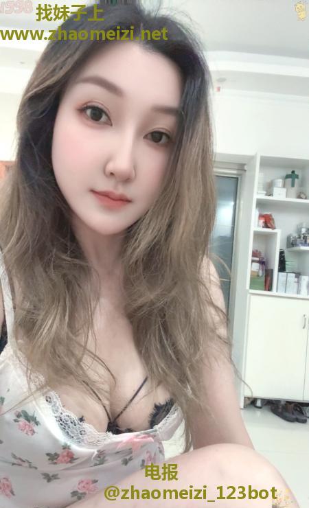 肤白大长腿洋洋