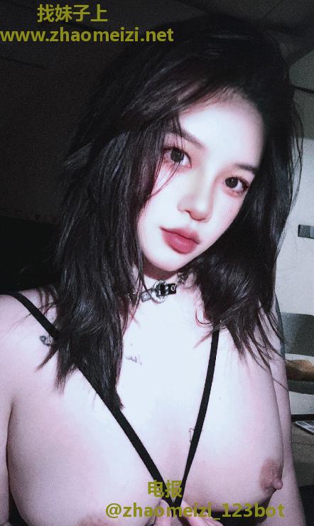 秦淮区蜜臀巨乳小猫咪