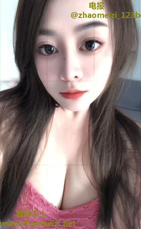 大胸桃桃老师