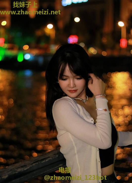 温柔服务系妹子