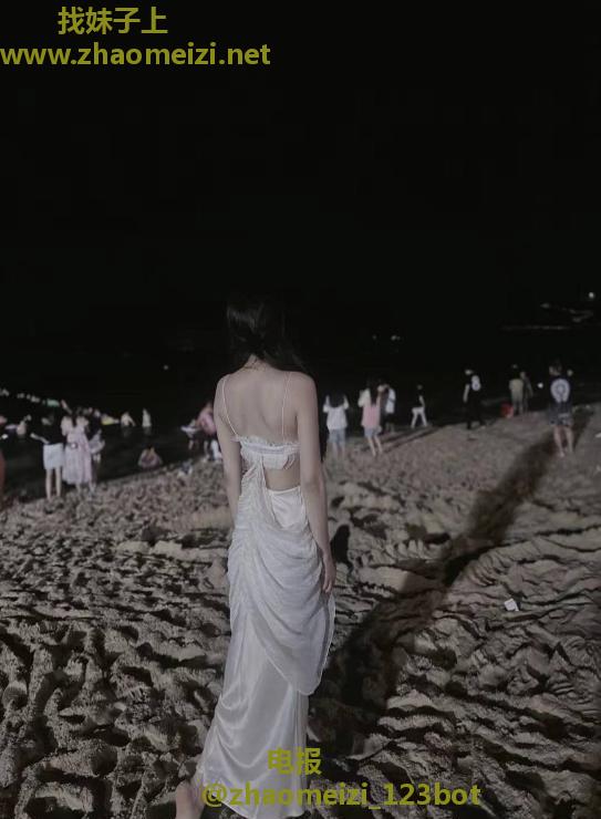 厦门高颜长腿美女老师