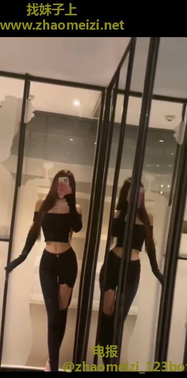 厦门高颜长腿美女老师