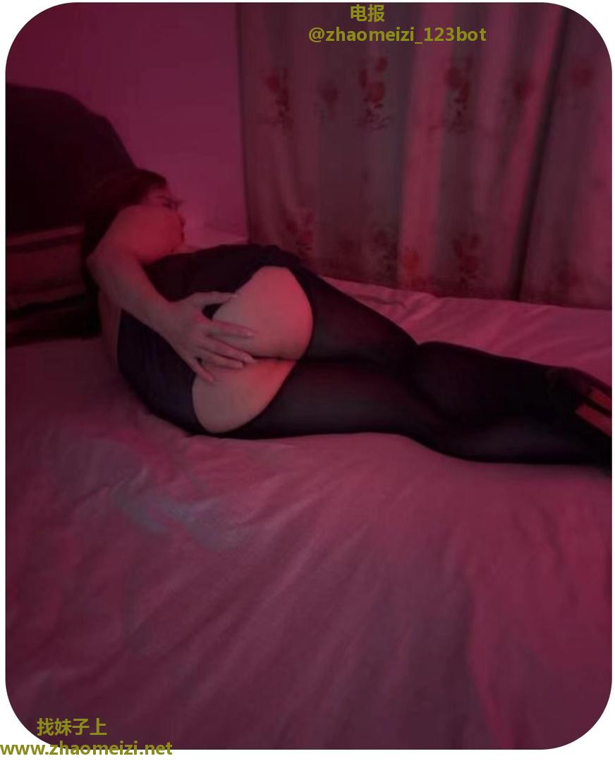 巨臀熟女