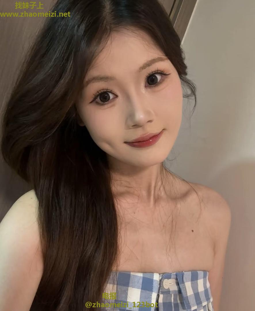 萝莉型大啵妹子