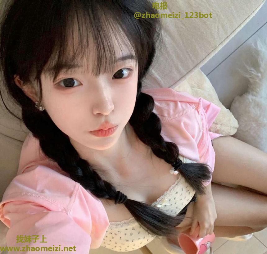 外表很欲清纯反差妹妹