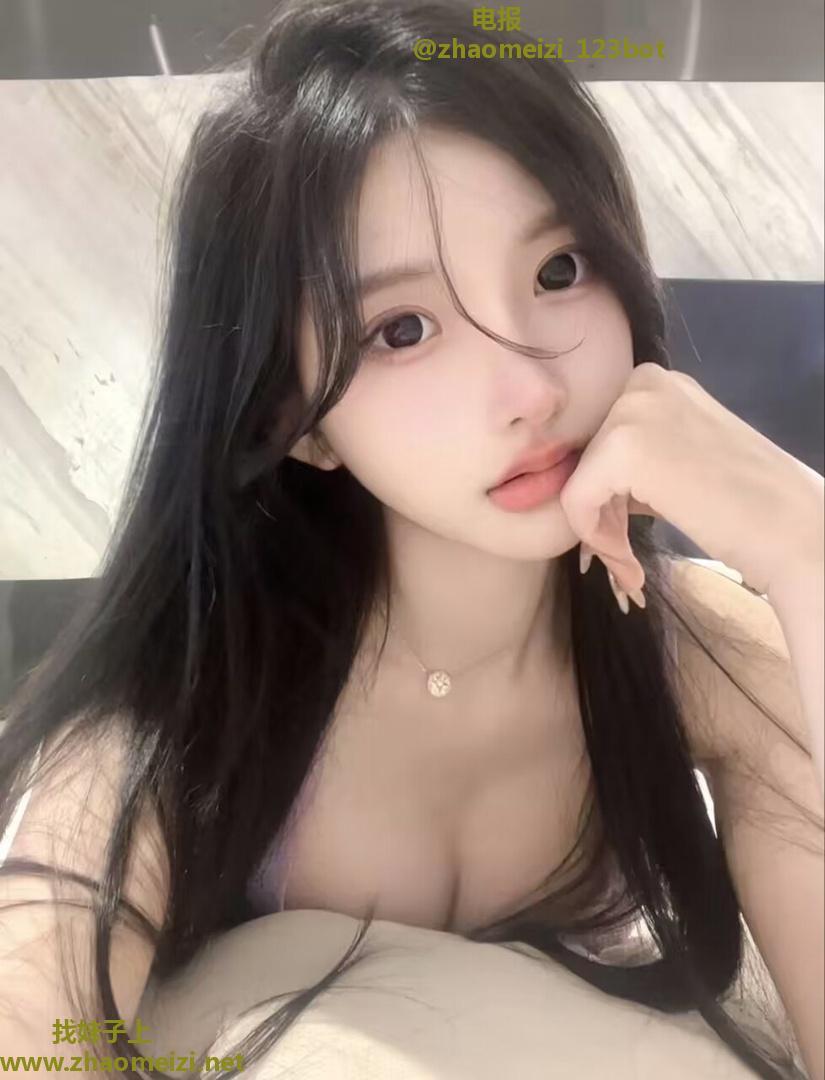 白嫩光滑诱人姐姐