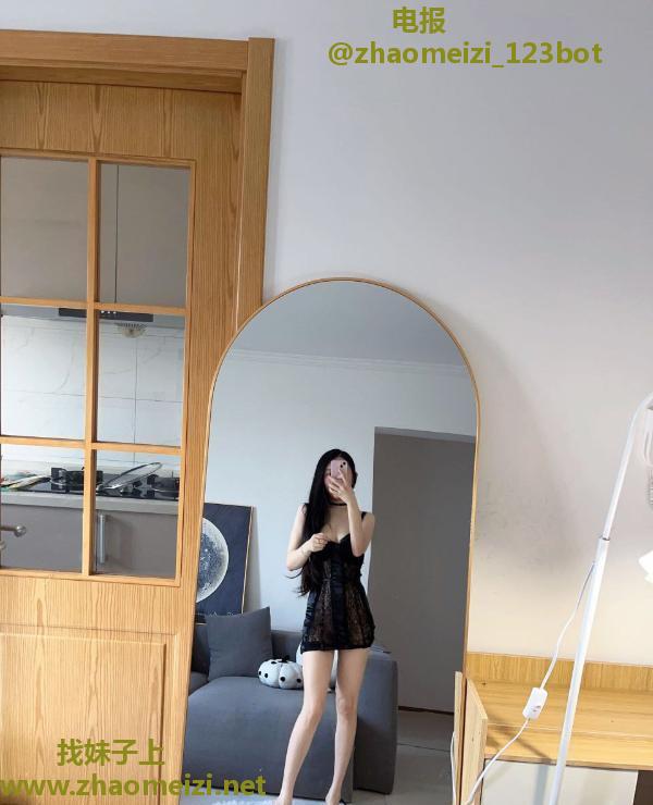 热情主动小姐姐