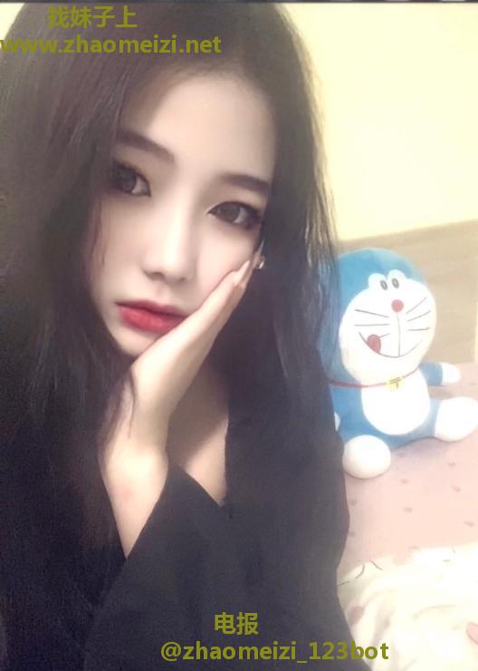 性感翘臀妹子