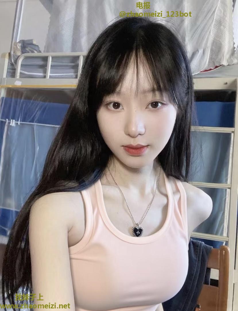 青岛性感纯欲美女