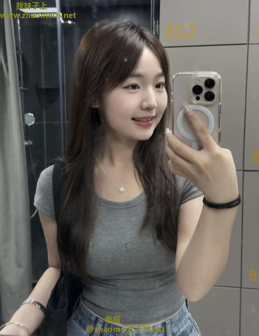 石家庄性感爱笑美女馨馨