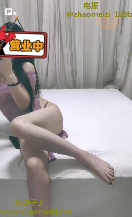 风骚身材好颜值老师